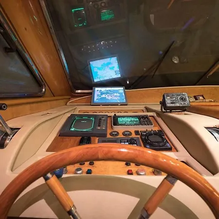 Mlc Yachts * Тоурлос